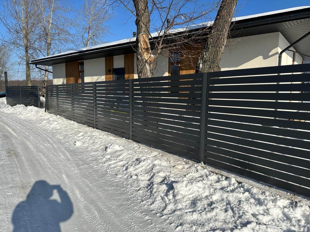 Забор-ранчо из металлопланкена 37м RAL7024 Серый Графит фото 1 в Череповце