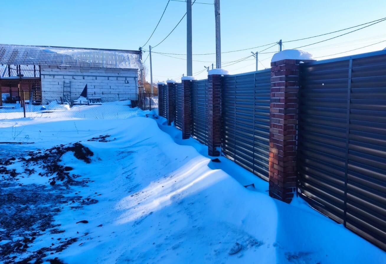Забор-жалюзи с ламелями еврожалюзи 34м RAL7024/7024 Серый Графит двусторонний фото 1 в Череповце