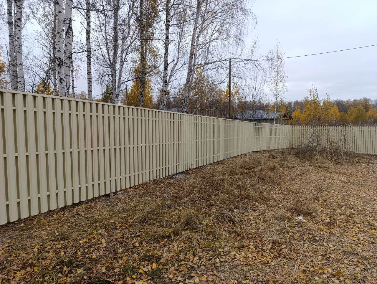 Забор из евроштакетника 140м RAL1015/1015 Слоновая Кость двусторонний фото 1 в Череповце